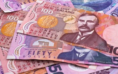 Kiwi Dollar Flounders After Election Surprise