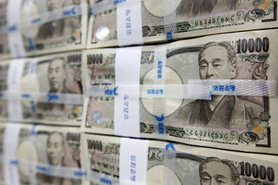 Japanese Investors Buy Treasuries And French Bonds And Sell Bunds And Gilts