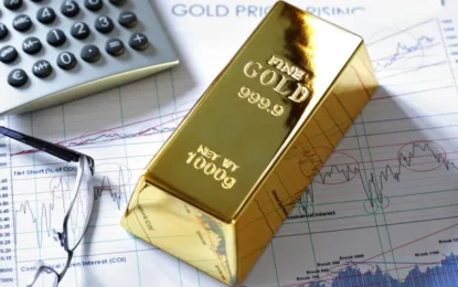 Gold Gives Thanks As The Economy Tanks