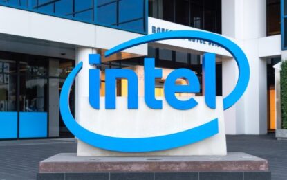 Intel Faces Legal Probe Amid Processor Issues, Stock Dips