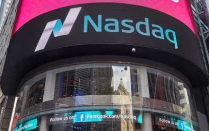 Nasdaq 100 Forecast: Continues To Float Higher