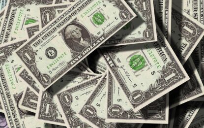 US Dollar Recovers Despite Cooling Labor Market Signals