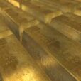 Gold Struggles As US Yields Rise, Big Rate Cut Hopes Wane